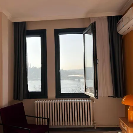 Apartment Modern Design, 4 Bedroom Amazing Sea View, Karakoey 8 *