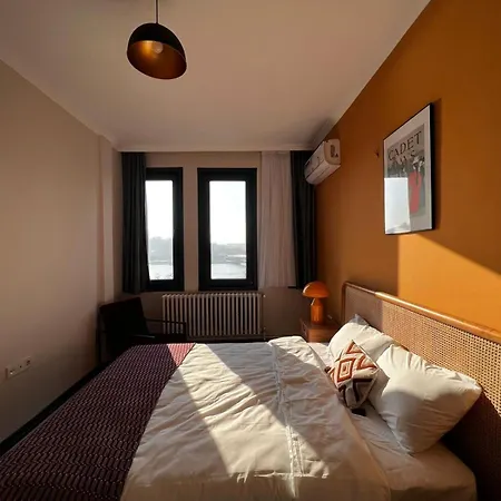 Apartment Modern Design, 4 Bedroom Amazing Sea View, Karakoey 8 Istanbul