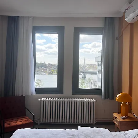 Apartment Modern Design, 4 Bedroom Amazing Sea View, Karakoey 8 Istanbul