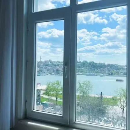 Amazing Sea View, Modern Design 4 Bedroom In Karakoey דירה *