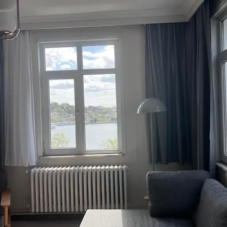 Amazing Sea View, Modern Design 4 Bedroom In Karakoey Apartment