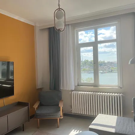 Amazing Sea View, Modern Design 4 Bedroom In Karakoey Apartment Istanbul